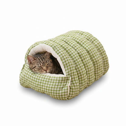 Cave Style Cat Bed with Wind-Resistant Design
