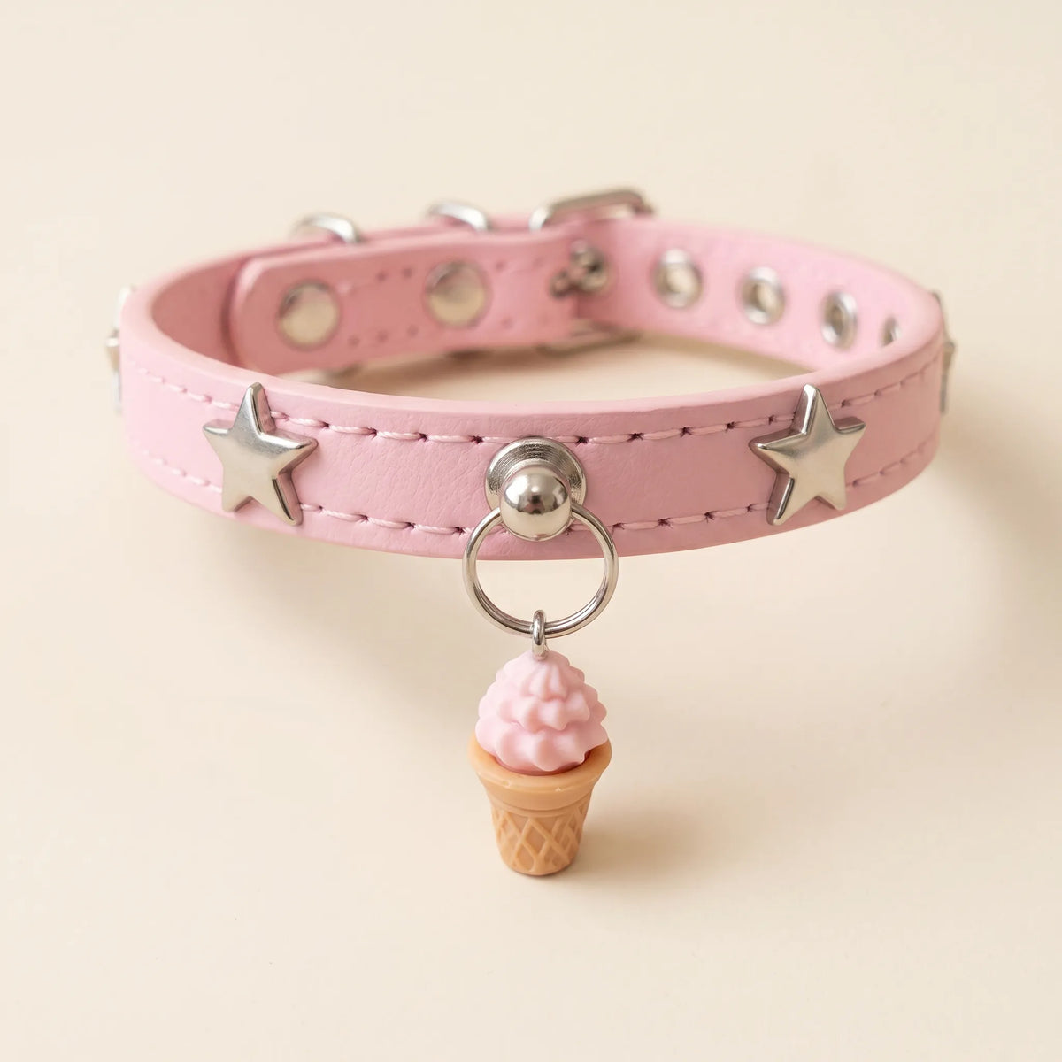 Stylish Star Pet Collar for Cats & Small Dogs